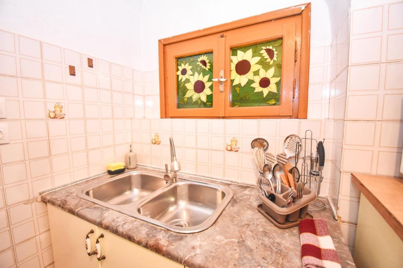 Venetian Well Gallery Apartment In Corfu Old Town Экстерьер фото